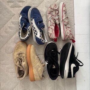 Kids shoe bundle size 10c